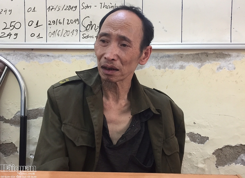 hai quan son la phoi hop bat giu 1 kg nhua thuoc phien