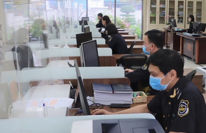 Bị truy thu hơn 160 triệu đồng vì khai sai tên, mã số hàng nhập khẩu