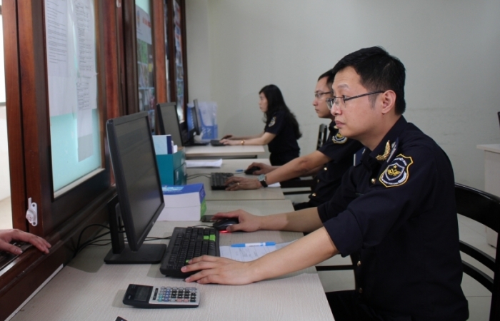 Ban hành Quy chế kiểm tra công vụ và xử lý vi phạm đối với công chức, viên chức Hải quan