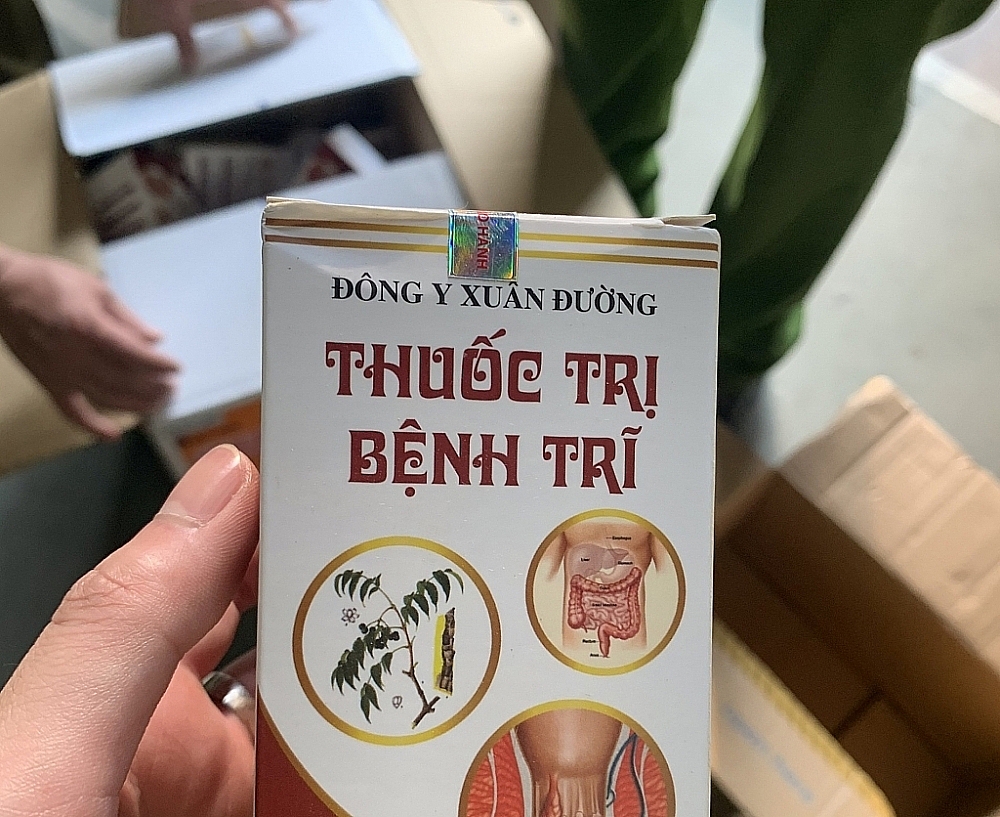 Cận cảnh hàng hóa vi phạm