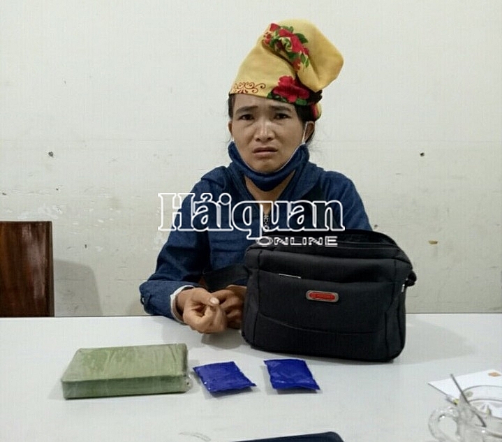 Hải quan Điện Biên phối hợp bắt 6 bánh heroin, 7.200 viên ma túy tổng hợp
