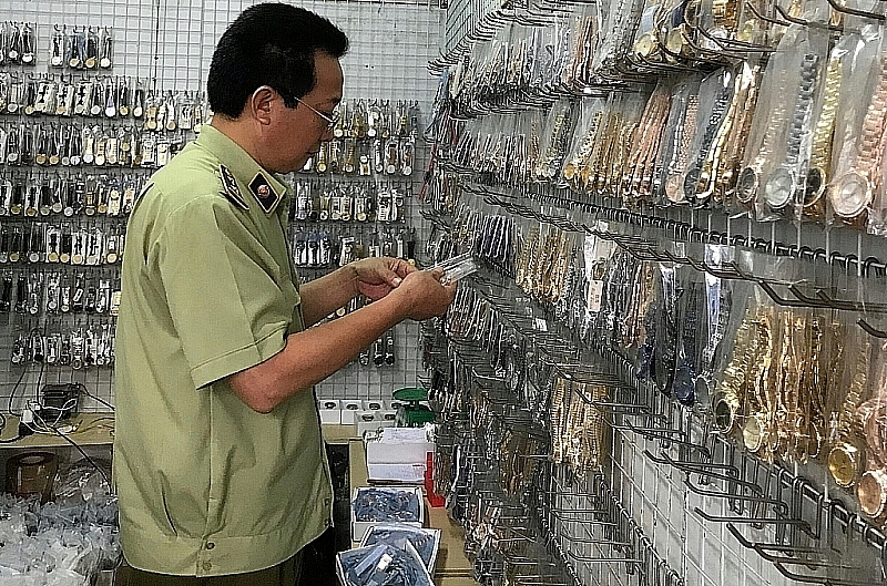 ha noi tang cuong chong buon lau kinh doanh hang gia mao xuat xu viet nam