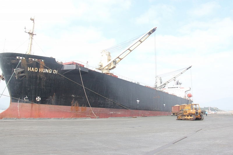 hai quan quang binh do thoi gian giai phong hang o 2 cua khau