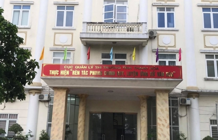 Tạm đình chỉ công tác một công chức Quản lý thị trường Thanh Hoá