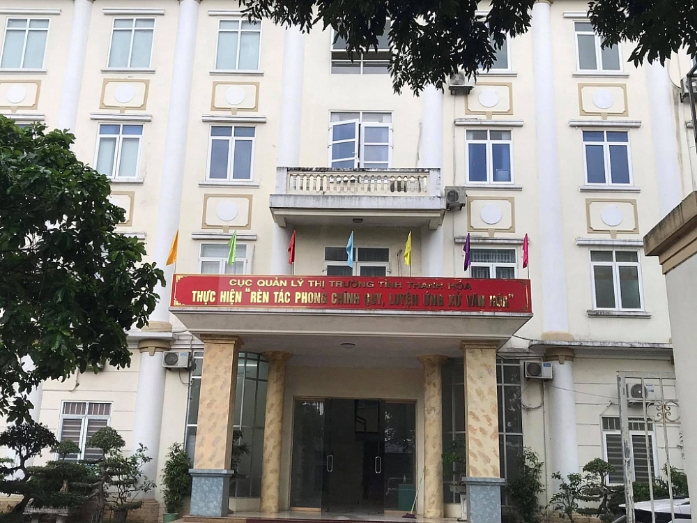 Tạm đình chỉ công tác một công chức Quản lý thị trường Thanh Hoá