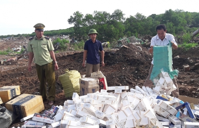 Thủ tướng yêu cầu tăng cường phòng chống, xử lý nghiêm buôn lậu thuốc lá