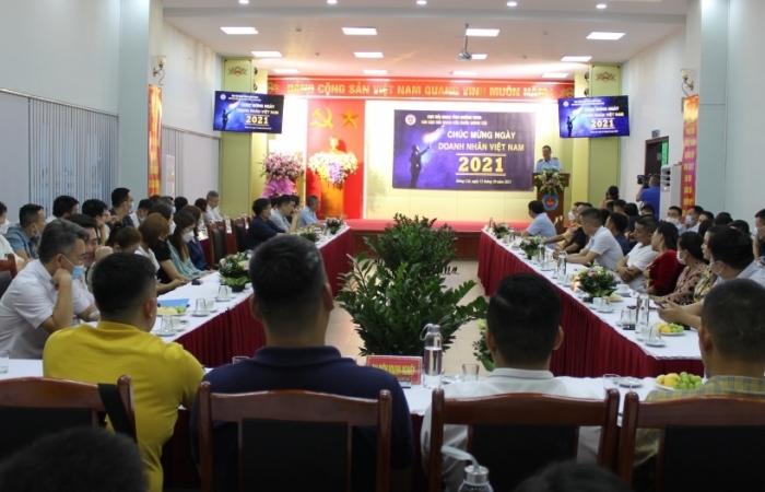 Hải quan Móng Cái gặp mặt gần 60 doanh nghiệp tiêu biểu