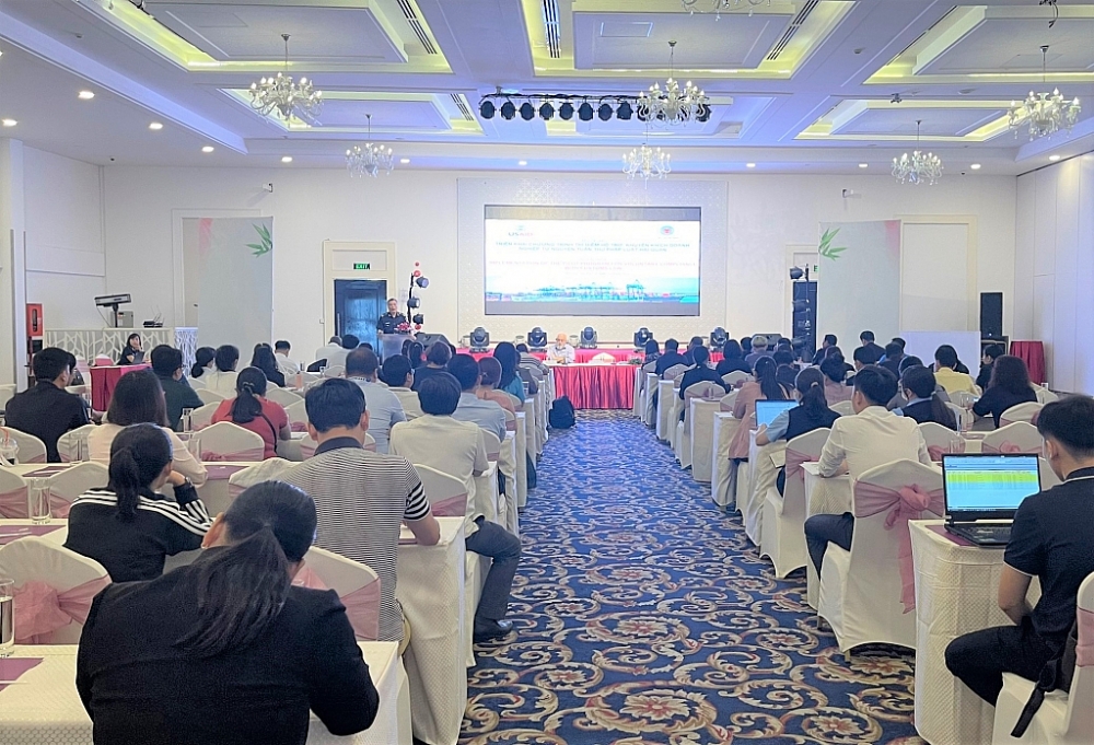 Quang cảnh hội nghị. 