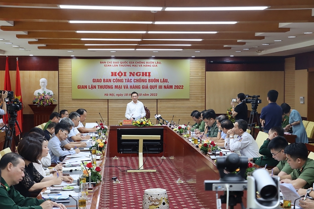 Triển khai cao điểm đấu tranh chống buôn lậu, hàng giả cuối năm