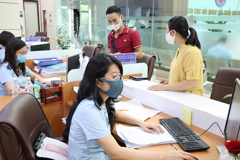 Hải quan Quảng Ninh đẩy mạnh đẩy mạnh các hoạt động hỗ trợ, đồng hành, tạo thuận lợi cho DN. (Trong ảnh: Hoạt động nghiệp vụ tại Chi cục Hải quan cửa khẩu Móng Cái, Cục Hải quan Quảng Ninh). Ảnh: Quang Hùng