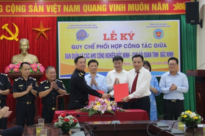 Hải quan Bắc Ninh ký quy chế phối hợp quản lý hoạt động xuất nhập khẩu