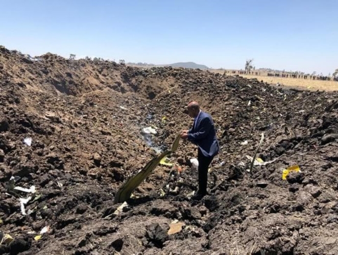 hien truong tham khoc vu roi may bay ethiopia lam 157 nguoi thiet mang