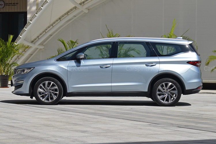 mpv geely gia tu 345 trieu dong quotdoi thuquot toyota innova