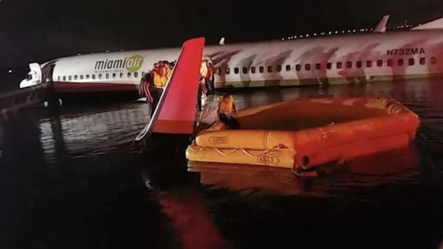 hien truong vu may bay boeing 737 cho 143 nguoi lao xuong song o my
