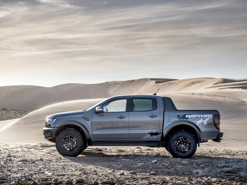 kham pha ford ranger raptor 2019