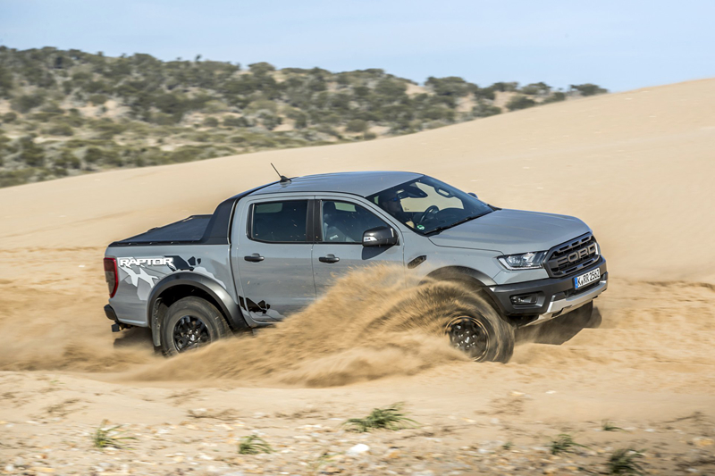 kham pha ford ranger raptor 2019