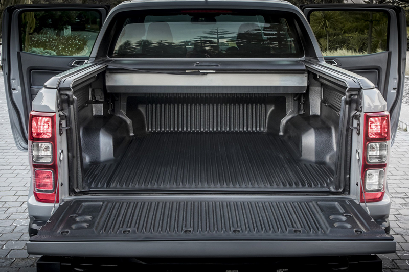 kham pha ford ranger raptor 2019