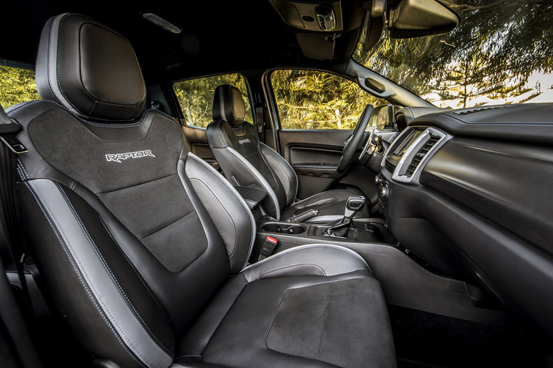 kham pha ford ranger raptor 2019