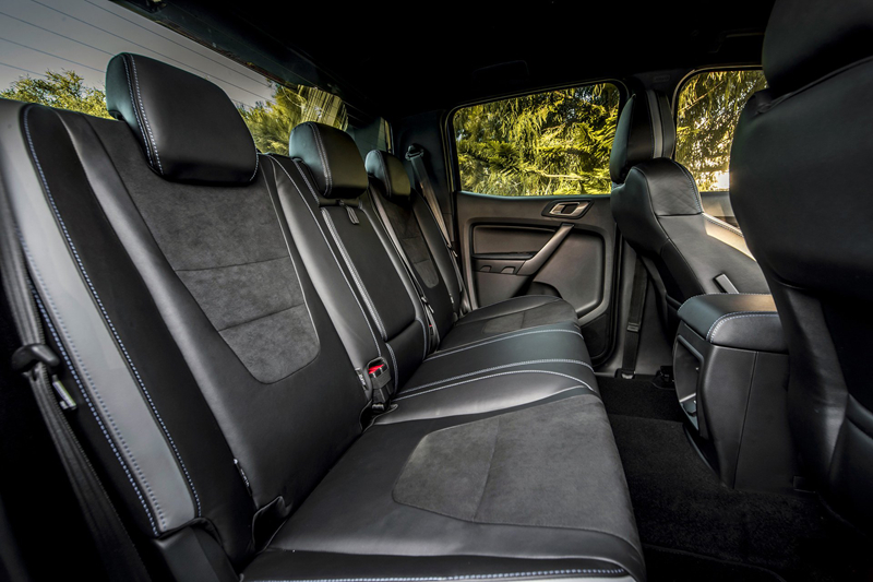 kham pha ford ranger raptor 2019