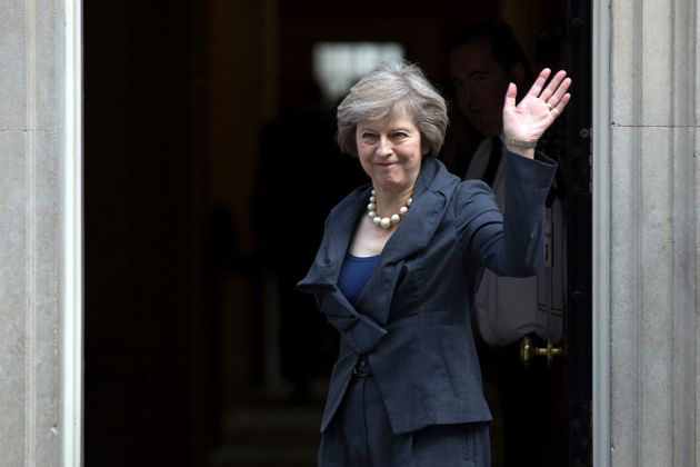 thu tuong anh theresa may se tu chuc vao ngay 76