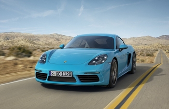 7 chiếc grand tourer thực dụng nhất xuất hiện trước McLaren GT
