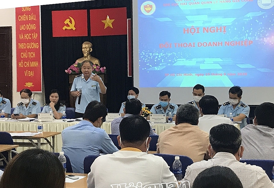 hai quan tphcm doi thoai giai dap vuong mac cho doanh nghiep gia cong