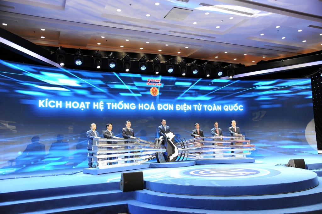 MEGASTORY: Hành trình đi đến xóa bỏ hóa đơn giấy, "phủ sóng" 100% hóa đơn điện tử