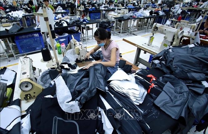 Giảm 30% thuế thu nhập cho doanh nghiệp có doanh thu năm 2021 không quá 200 tỷ đồng