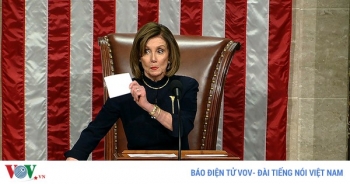 “Chiêu bài” trì hoãn của bà Pelosi khi ông Trump bị Hạ viện luận tội