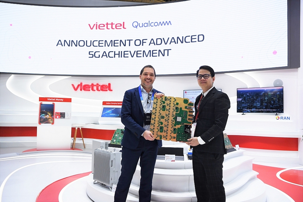 Viettel và Qualcomm sản xuất thành công khối vô tuyến trạm thu phát sóng 5G