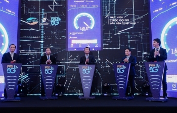Viettel thực hiện cuộc gọi 5G đầu tiên tại Việt Nam