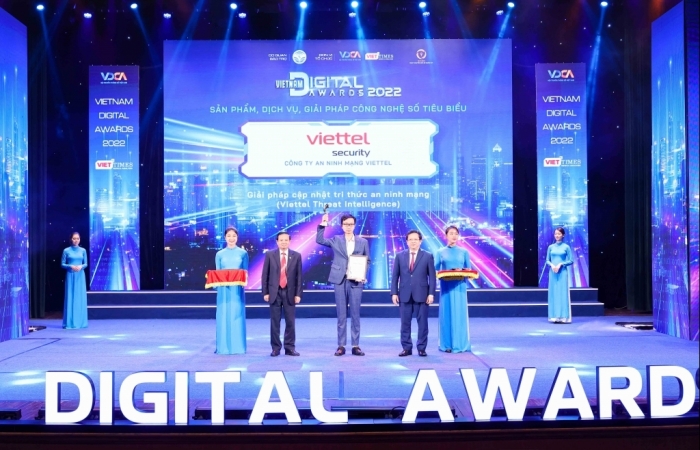 Viettel dẫn đầu giải thưởng chuyển đổi số Việt Nam 2022