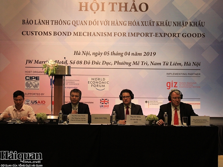 bao lanh thong quan se thuc day tang truong xuat khau khoang 1