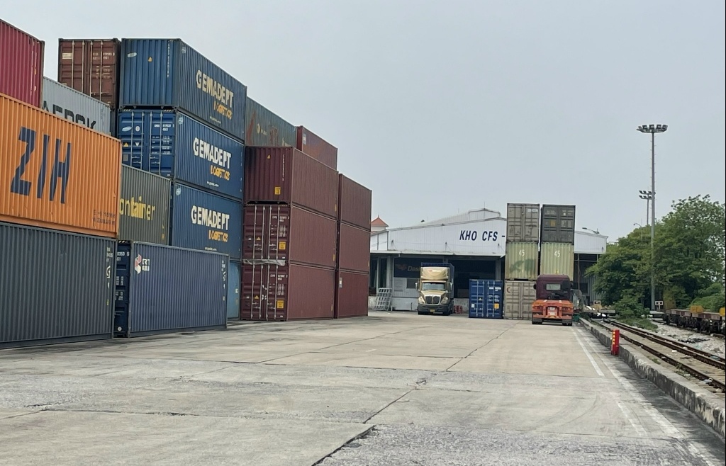 Hàng hoá quá cảnh được thay đổi phương thức vận chuyển