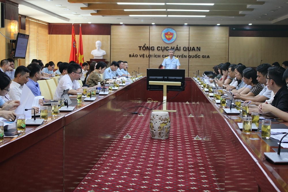 khuyen khich doanh nghiep gop y cu the du thao thong tu ve thu tuc hai quan