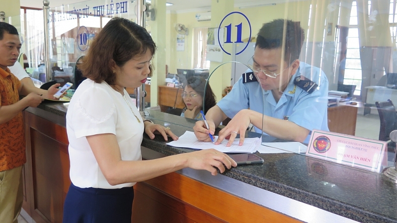 thong tin hai quan venh dang kiem trong nhap khau xe nang da duoc lam ro
