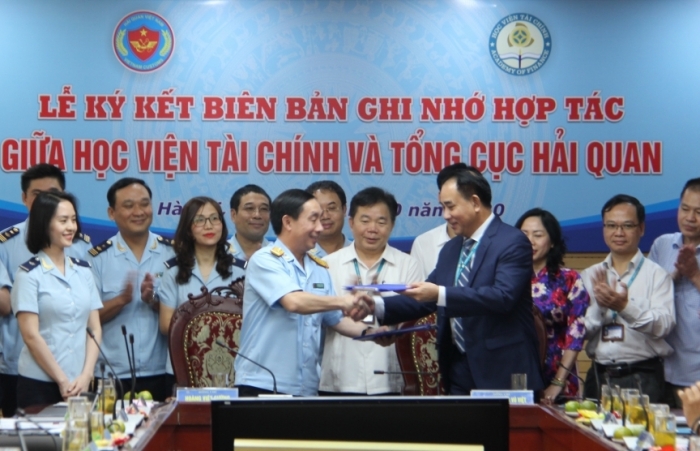Tổng cục Hải quan và Học viện Tài chính tiếp tục mở rộng hợp tác đào tạo