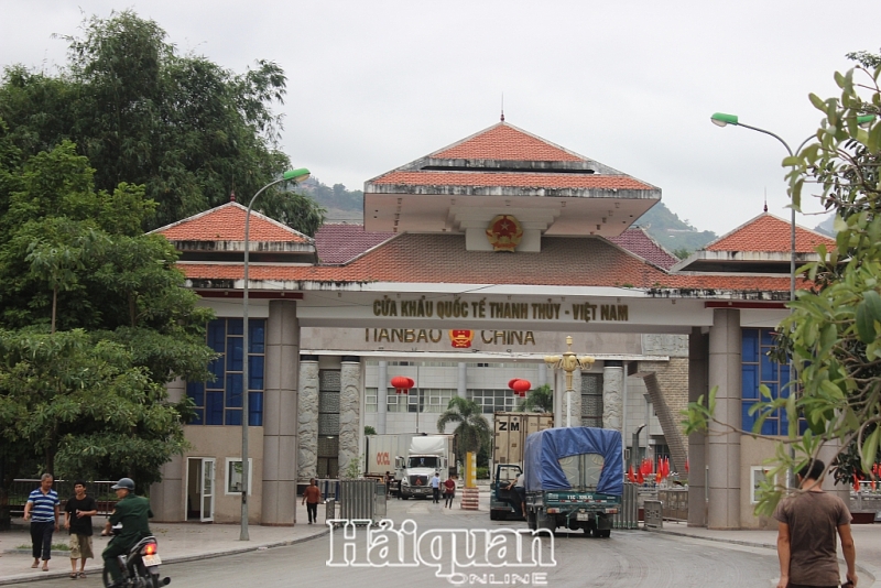 hai quan ha giang hoan thanh chi tieu thu ngan sach