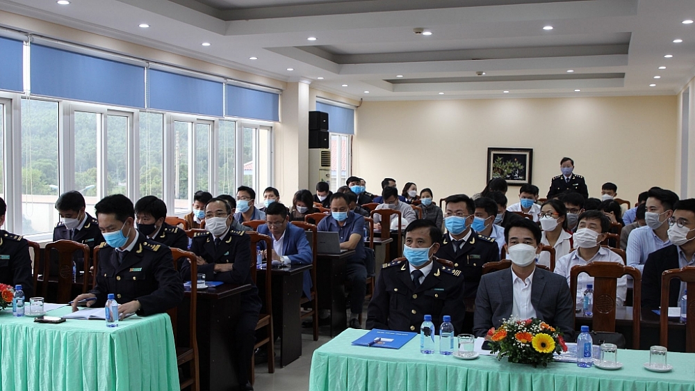 Gần 30 doanh nghiệp tham gia hội nghị đối thoại