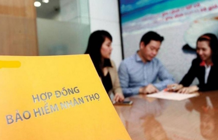 Bộ Tài chính: Xử lý nghiêm các trường hợp ép khách hàng mua bảo hiểm khi vay vốn