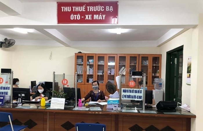 Hàng trăm nghìn ô tô, xe máy đã nộp lệ phí trước bạ điện tử