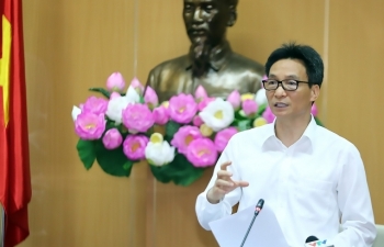 Phó Thủ tướng: Cần điều chỉnh lối sống an toàn trong bối cảnh dịch bệnh hoành hành