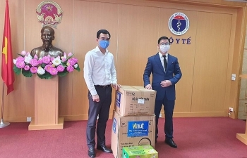 Một doanh nghiệp ủng hộ Bộ Y tế 100.000 khẩu trang phục vụ phòng, chống dịch Covid-19