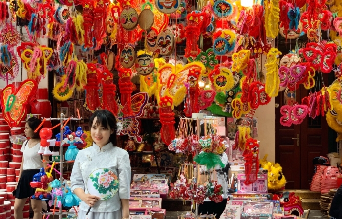 Rực rỡ "phố Trung thu" tại Hà Nội