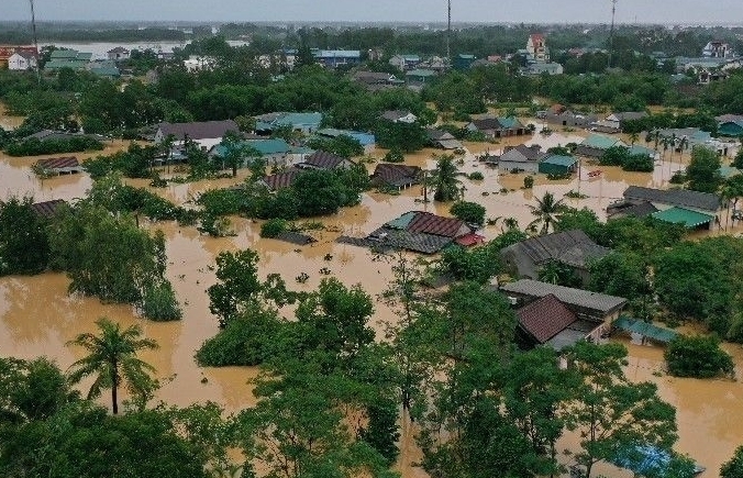 Các trường đại học ủng hộ sinh viên vùng lũ