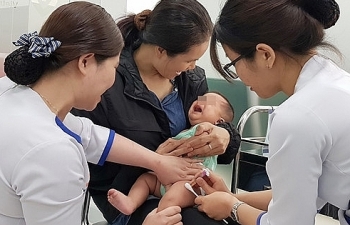 Hơn 41.000 trường hợp phản ứng thông thường sau tiêm chủng