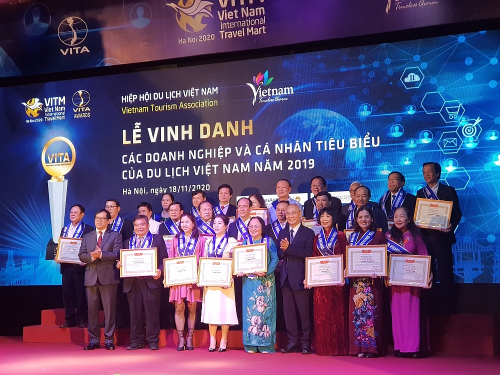 Vinh danh các doanh nghiệp và cá nhân tiêu biểu ngành Du lịch