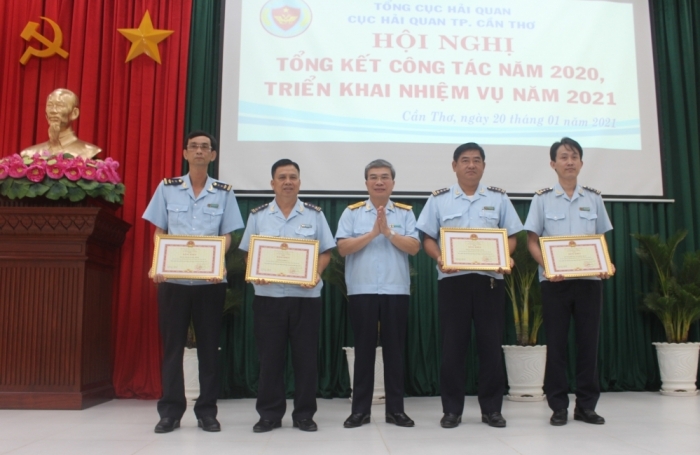 Hải quan TP Cần Thơ hỗ trợ doanh nghiệp vượt qua khó khăn