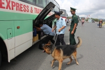 hai quan bien phong an giang chung tay giu vung an ninh cua khau bien gioi
