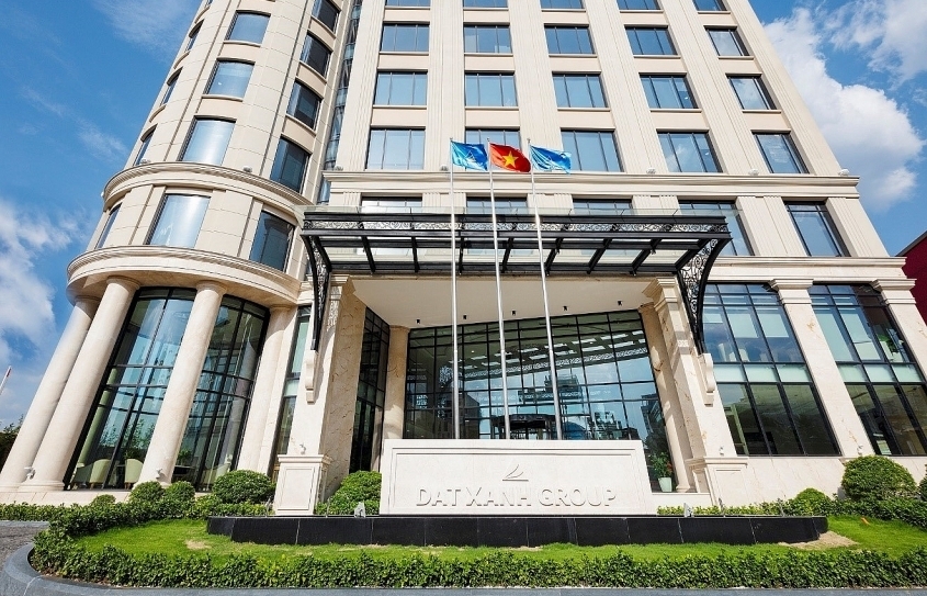 Song song với việc phát triển doanh nghiệp, Tập đoàn Đất Xanh còn chú trọng thực hiện các công tác xã hội tại các địa phương khó khăn